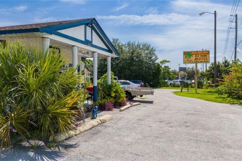 Immobilier commercial à vendre à Orlando, Floride: 289 chambres, 624.86 m2 № 1879278 - photo 18