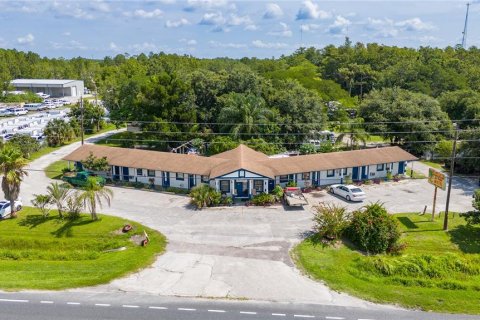 Immobilier commercial à vendre à Orlando, Floride: 289 chambres, 624.86 m2 № 1879278 - photo 1