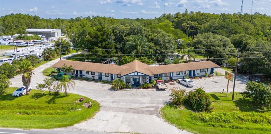 Immobilier commercial à Orlando, Floride 289 chambres, 624.86 m2 № 1879278