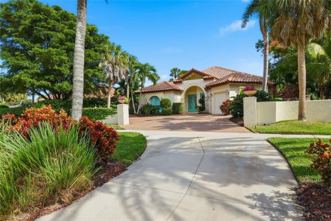 Villa ou maison à vendre à Sarasota, Floride: 3 chambres, 235.41 m2 № 2403213 - photo 2