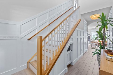 House in Oakland Park, Florida 3 bedrooms, 180.32 sq.m. № 1953902 - photo 14