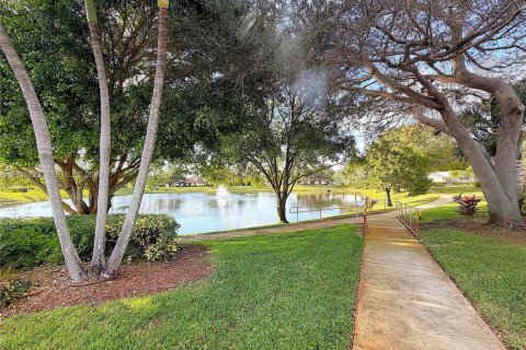 Villa ou maison à louer à St. Lucie, Floride: 2 chambres, 118.91 m2 № 2007963 - photo 24