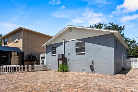 Villa ou maison à vendre à Tampa, Floride: 3 chambres, 106.84 m2 № 2316808 - photo 24