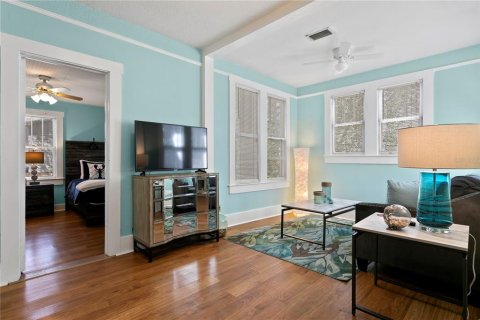 Villa ou maison à louer à Dunedin, Floride: 2 chambres, 83.61 m2 № 1832044 - photo 10