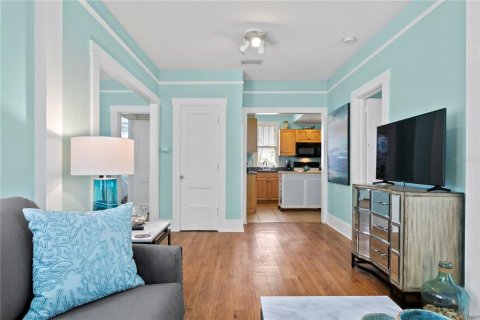 Villa ou maison à louer à Dunedin, Floride: 2 chambres, 83.61 m2 № 1832044 - photo 13