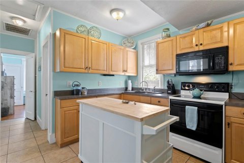 Villa ou maison à louer à Dunedin, Floride: 2 chambres, 83.61 m2 № 1832044 - photo 15