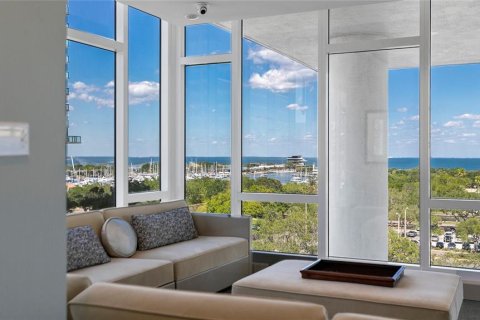 Condominio en alquiler en Saint Petersburg, Florida, 1 dormitorio, 79.8 m2 № 2106089 - foto 29