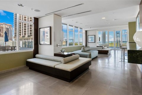 Condominio en alquiler en Saint Petersburg, Florida, 1 dormitorio, 79.8 m2 № 2106089 - foto 21