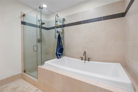 Condominio en alquiler en Saint Petersburg, Florida, 1 dormitorio, 79.8 m2 № 2106089 - foto 15