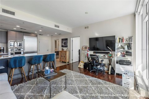 Condominio en alquiler en Saint Petersburg, Florida, 1 dormitorio, 79.8 m2 № 2106089 - foto 8