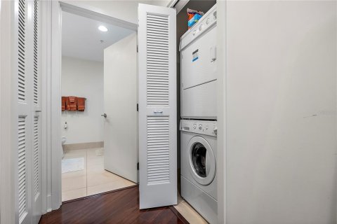 Condominio en alquiler en Saint Petersburg, Florida, 1 dormitorio, 79.8 m2 № 2106089 - foto 14