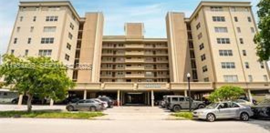 Condo à Hollywood, Floride, 2 chambres  № 1994208