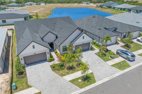 House in Apollo Beach, Florida 3 bedrooms, 167.69 sq.m. № 2223643