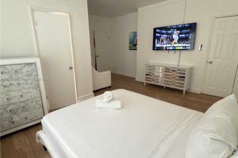Appartement à louer à Miami Beach, Floride: 2 chambres, 69.68 m2 № 1946469 - photo 4