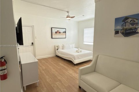 Appartement à louer à Miami Beach, Floride: 2 chambres, 69.68 m2 № 1946469 - photo 5