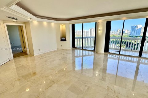 Copropriété à vendre à Aventura, Floride: 3 chambres, 189.52 m2 № 2184251 - photo 13
