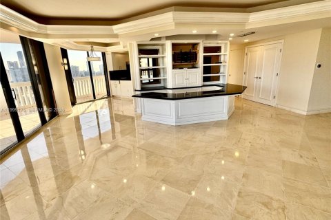 Copropriété à vendre à Aventura, Floride: 3 chambres, 189.52 m2 № 2184251 - photo 9