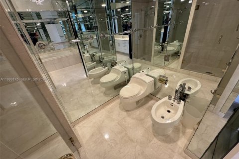 Copropriété à vendre à Aventura, Floride: 3 chambres, 189.52 m2 № 2184251 - photo 29