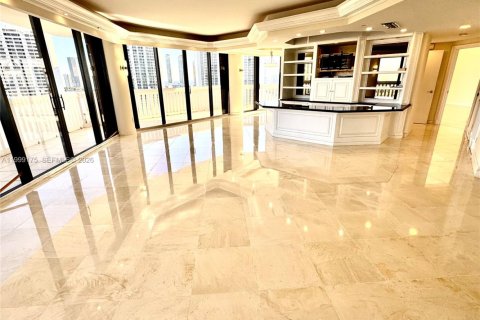 Copropriété à vendre à Aventura, Floride: 3 chambres, 189.52 m2 № 2184251 - photo 8