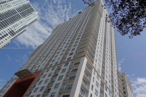 Copropriété à louer à Miami, Floride: 1 chambre, 60.48 m2 № 1967973 - photo 12