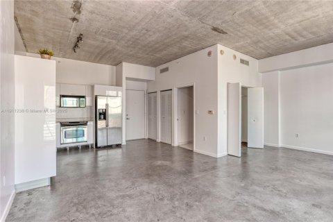 Copropriété à louer à Miami, Floride: 1 chambre, 60.48 m2 № 1967973 - photo 5