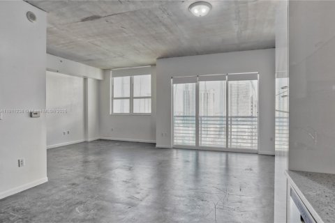 Copropriété à louer à Miami, Floride: 1 chambre, 60.48 m2 № 1967973 - photo 1
