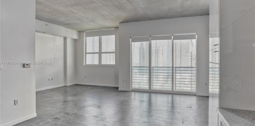 Condo à Miami, Floride, 1 chambre  № 1967973