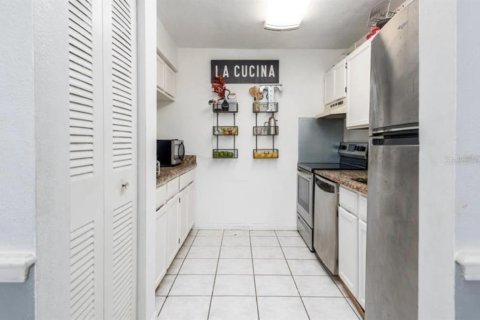 Condominio en alquiler en Orlando, Florida, 2 dormitorios, 92.53 m2 № 2105165 - foto 4
