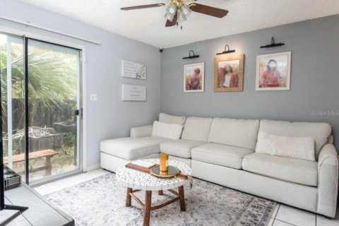 Condominio en alquiler en Orlando, Florida, 2 dormitorios, 92.53 m2 № 2105165 - foto 7
