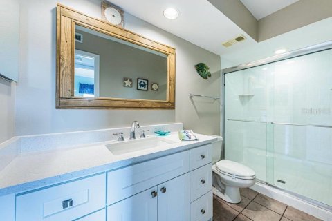 Снять в аренду кондоминиум в Сент-Питерсберг, Флорида 1 комната, 100.33м2, № 1245674 - фото 20