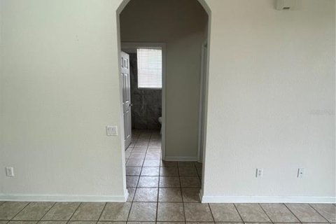 Condo in Orlando, Florida, 3 bedrooms  № 2150023 - photo 11