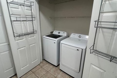 Condo in Orlando, Florida, 3 bedrooms  № 2150023 - photo 3