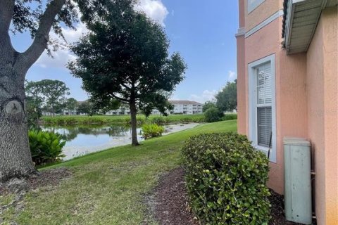 Condo in Orlando, Florida, 3 bedrooms  № 2150023 - photo 19