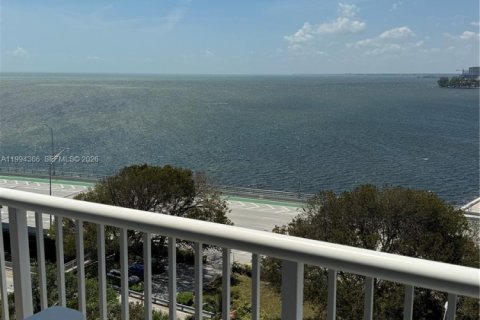 Condominio en Miami, Florida, 1 dormitorio  № 2056332