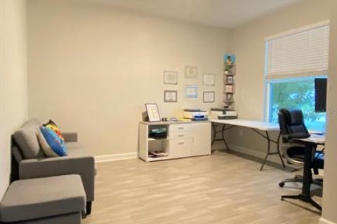 House in Orlando, Florida 5 bedrooms, 227.8 sq.m. № 1915405 - photo 5