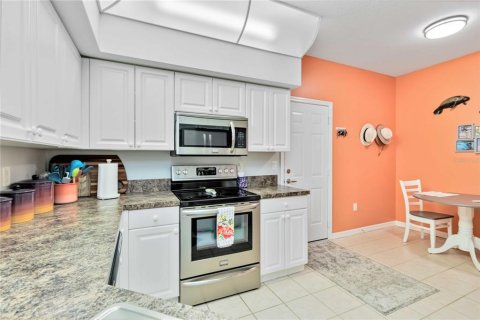 Copropriété à vendre à Bradenton, Floride: 2 chambres, 122.63 m2 № 1651691 - photo 13
