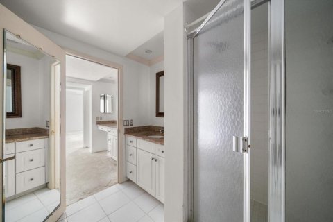 Condo in Clearwater, Florida, 3 bedrooms  № 2106225 - photo 14