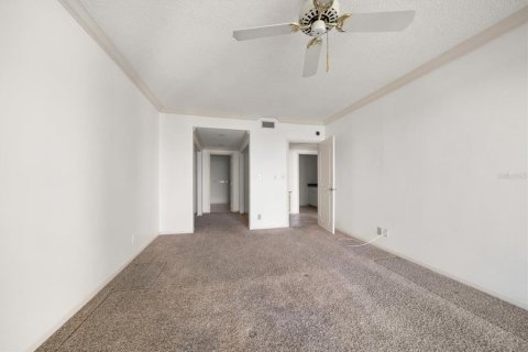 Condo in Clearwater, Florida, 3 bedrooms  № 2106225 - photo 15