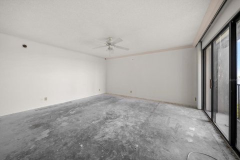Condo in Clearwater, Florida, 3 bedrooms  № 2106225 - photo 17