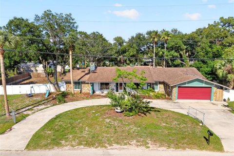 House in Hudson, Florida 4 bedrooms, 218.13 sq.m. № 2201272 - photo 3