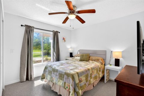 House in Hudson, Florida 4 bedrooms, 218.13 sq.m. № 2201272 - photo 30