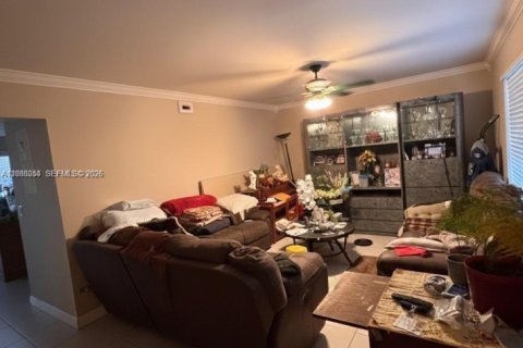 Adosado en venta en Margate, Florida, 3 dormitorios, 130.06 m2 № 2066203 - foto 2