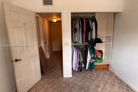 Adosado en venta en Margate, Florida, 3 dormitorios, 130.06 m2 № 2066203 - foto 5