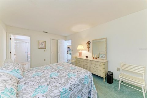 Villa ou maison à vendre à Bradenton, Floride: 2 chambres, 154.96 m2 № 2196113 - photo 24