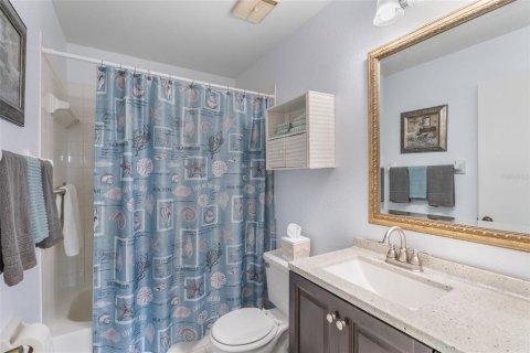 Condo in Punta Gorda, Florida, 2 bedrooms  № 1679671 - photo 17