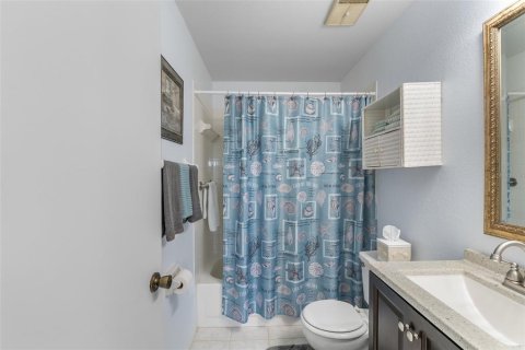 Condo in Punta Gorda, Florida, 2 bedrooms  № 1679671 - photo 18