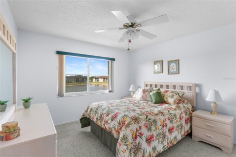 Condo in Punta Gorda, Florida, 2 bedrooms  № 1679671 - photo 13