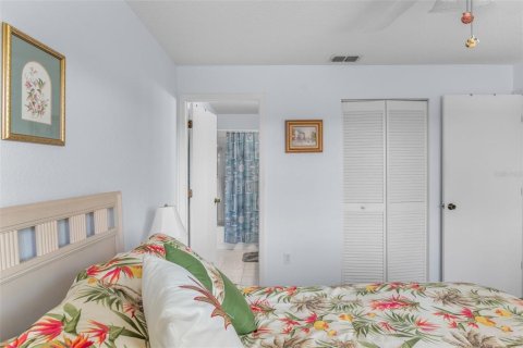 Condo in Punta Gorda, Florida, 2 bedrooms  № 1679671 - photo 16
