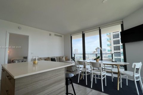 Copropriété à louer à Miami, Floride: 2 chambres, 77.57 m2 № 1878895 - photo 9