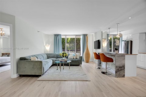 Copropriété à vendre à Aventura, Floride: 2 chambres, 126.81 m2 № 2076470 - photo 2